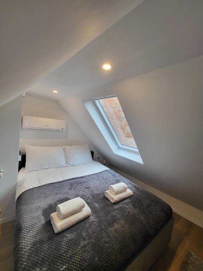 Studio Apartman Mia 萨格勒布 外观 照片